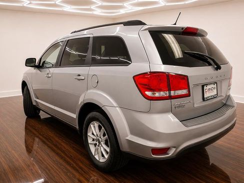 Used 2016 Dodge Journey SXT w/ Comfort/Convenience Group FWD image 6