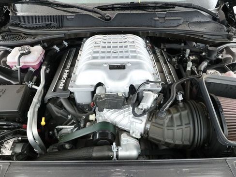 Used 2022 Dodge Challenger SRT Hellcat image 21