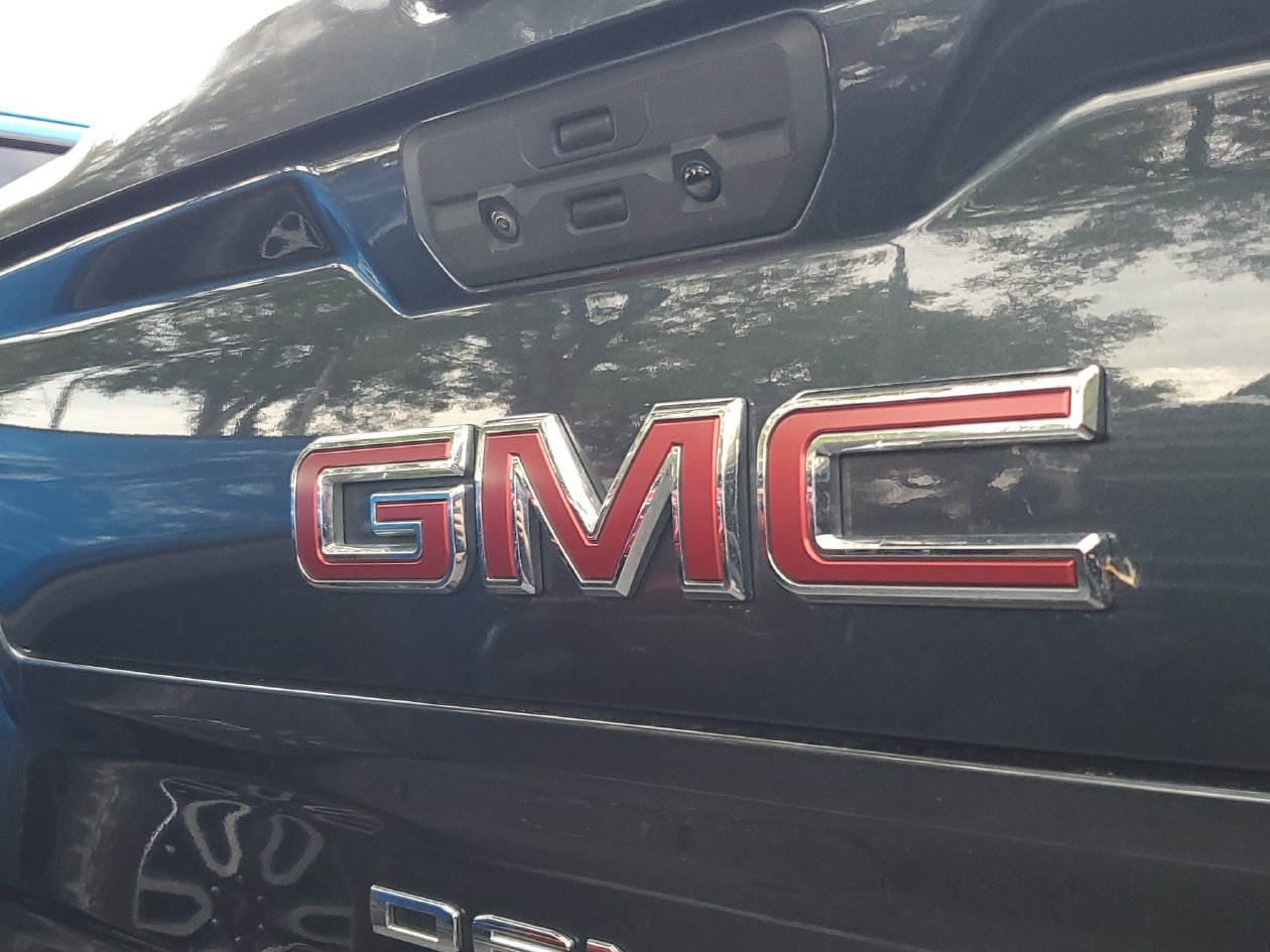 Used 2021 GMC Sierra 1500 Denali w/ Driver Alert Package II AWD/4WD image 6