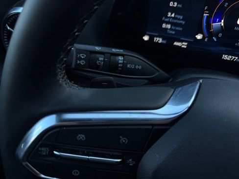 Used 2025 Chevrolet Equinox LT image 25