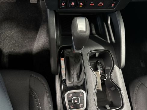 New 2026 Nissan Frontier SV w/ All-Weather Content Package AWD/4WD image 20