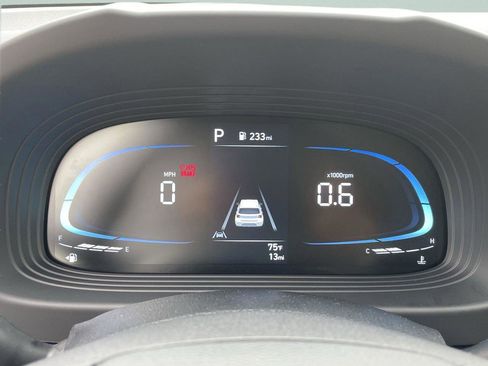 New 2026 Hyundai Venue SEL FWD image 43