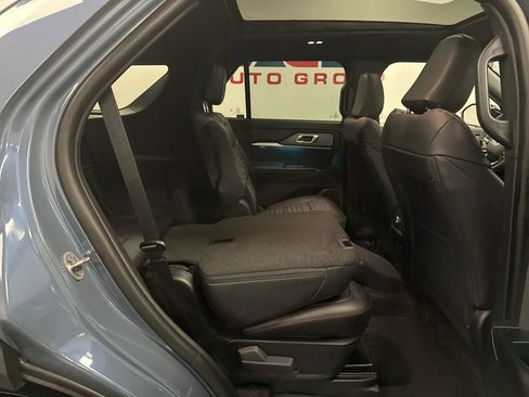 New 2026 Ford Explorer ST-Line w/ ST-Line Street Pack AWD/4WD image 39