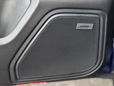 Used 2022 Porsche Macan AWD/4WD image 15