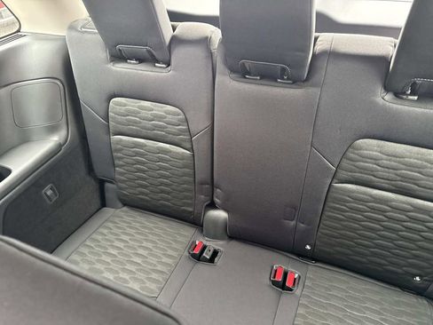 New 2026 Nissan Pathfinder S image 15