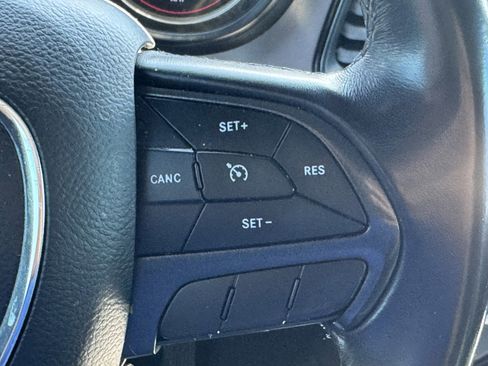 Used 2019 Dodge Challenger SXT RWD image 16