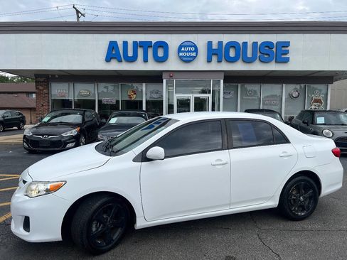 Used 2011 Toyota Corolla LE FWD image 7