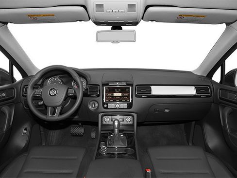 Used 2014 Volkswagen Touareg VR6 AWD/4WD image 7
