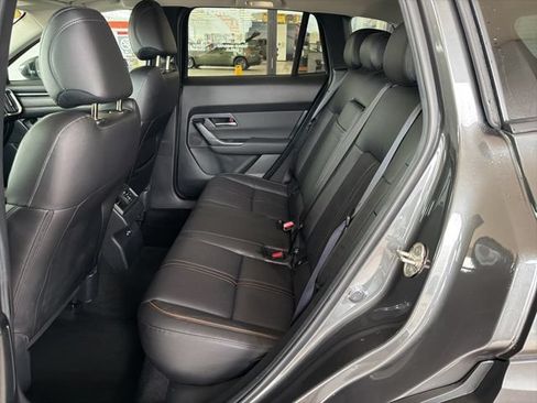 Used 2025 MAZDA CX-50 AWD 2.5 S w/ Premium Plus Pkg image 14