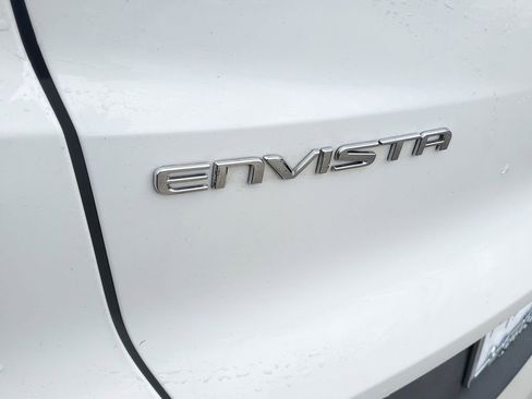 Used 2025 Buick Envista Preferred image 8