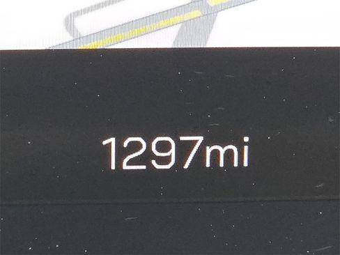 Used 2026 GMC Yukon XL Denali w/ Sun & Power Step Package image 25