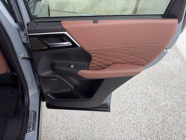 Used 2026 Mitsubishi Outlander SEL AWD/4WD image 22