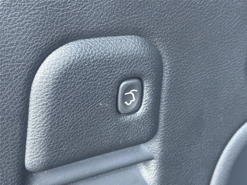 Used 2022 Jeep Grand Cherokee Laredo X AWD/4WD image 18