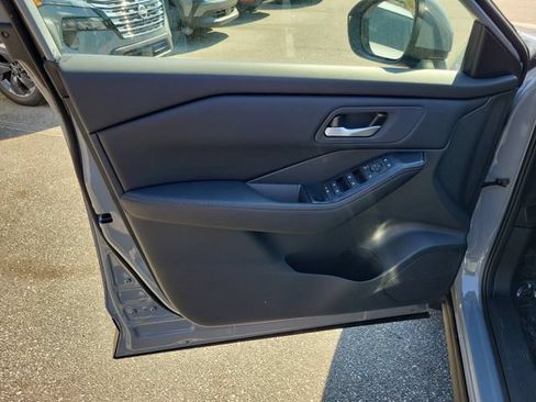 New 2026 Nissan Rogue SV w/ Cold Weather Package FWD image 5