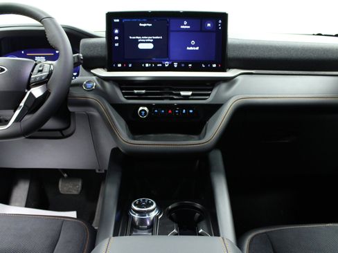 New 2026 Ford Explorer Tremor AWD/4WD image 19