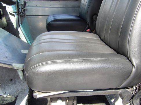 Used 2014 Ford E-350 and Econoline 350 Super Duty w/ A/C Prep Package image 16