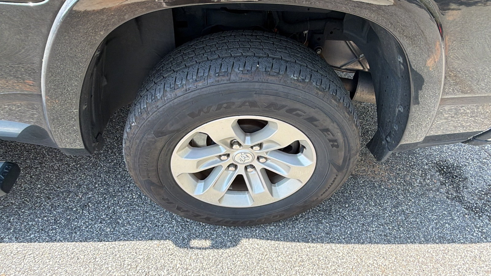 Used 2022 RAM 1500 Laramie RWD image 12