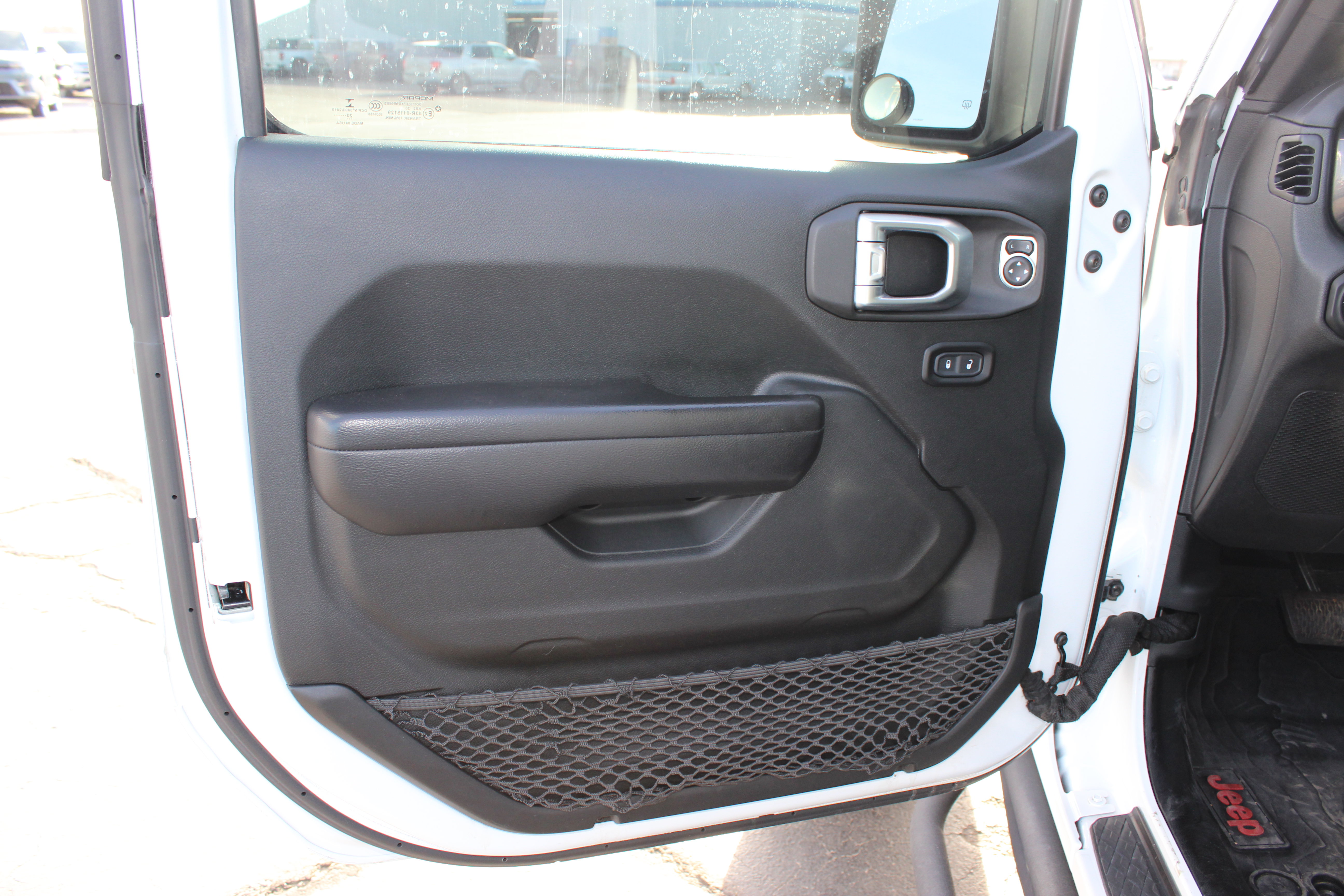 Used 2020 Jeep Gladiator Sport AWD/4WD image 24