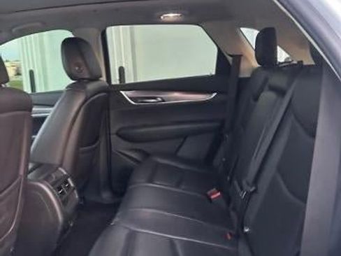 Used 2019 Cadillac XT5 Luxury AWD/4WD image 11