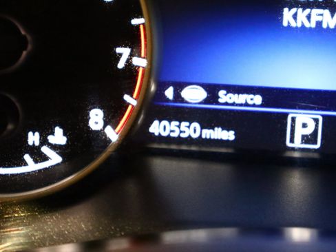 Used 2023 Nissan Murano SV image 14