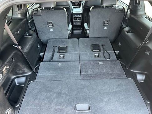 Used 2024 Jeep Grand Cherokee L Limited w/ Luxury Tech Group II AWD/4WD image 26