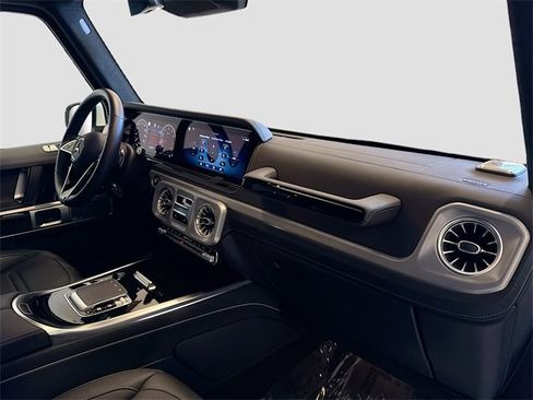Certified 2025 Mercedes-Benz G 550 image 31