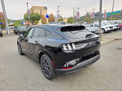 New 2025 Ford Mustang Mach-E Premium image 7
