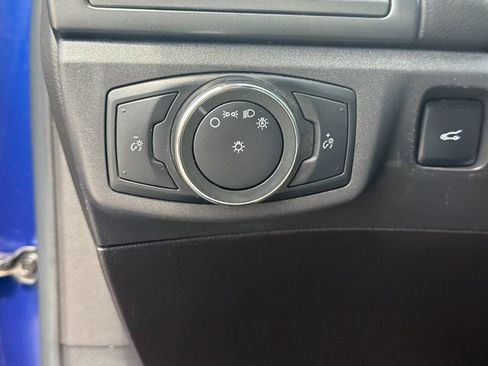 Used 2013 Ford Fusion SE FWD image 27