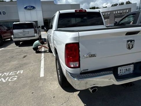 Used 2017 RAM 1500 Big Horn AWD/4WD image 27
