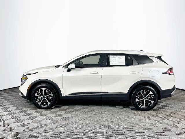 Used 2024 Kia Sportage EX AWD/4WD image 5