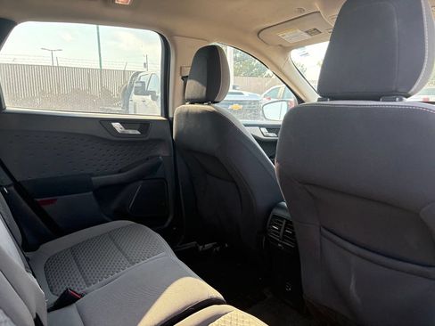 Used 2020 Ford Escape SE FWD image 8