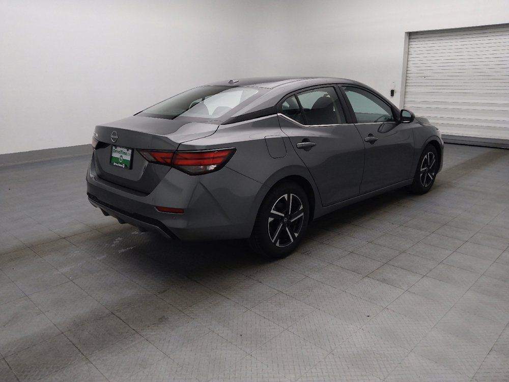 Used 2025 Nissan Sentra SV FWD image 10