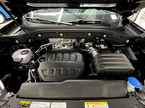 New 2026 Volkswagen Atlas SE image 13