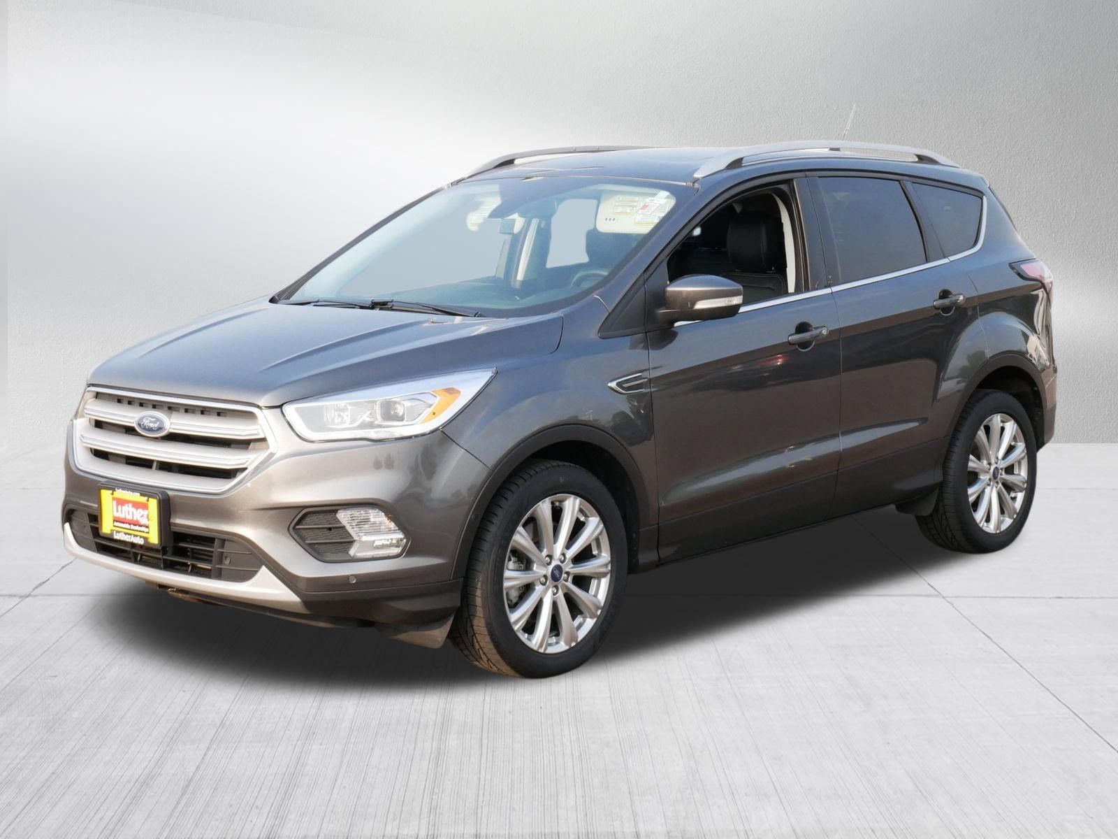 Used 2018 Ford Escape Titanium AWD/4WD image 3