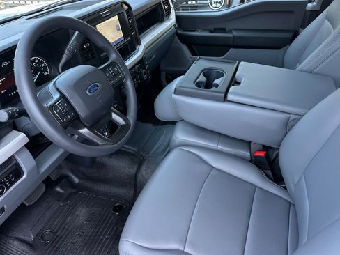 New 2026 Ford F250 XL w/ XL Chrome Package RWD image 9