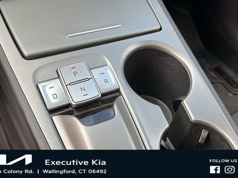 Used 2023 Hyundai Kona SEL FWD image 20