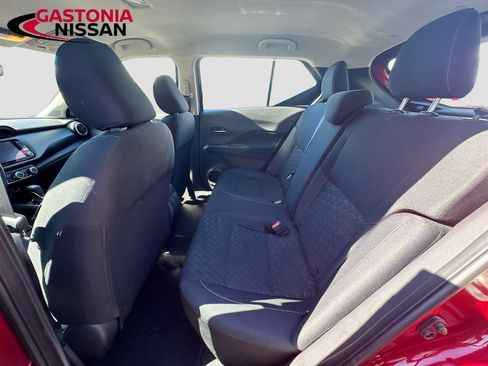 Used 2023 Nissan Kicks SV w/ Interior Electronics Package FWD image 31