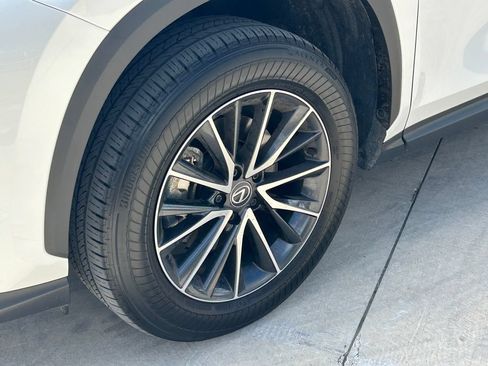 Used 2024 Lexus NX 350 AWD image 9