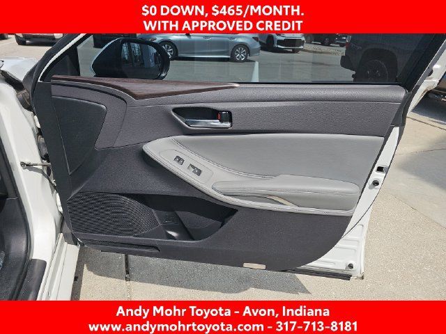 Used 2019 Toyota Avalon XLE w/ Moonroof Package FWD image 37