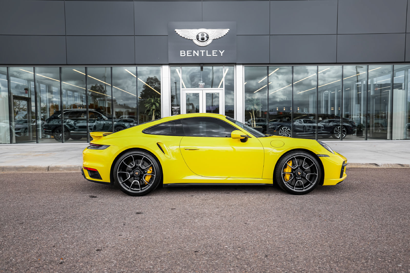 Used 2022 Porsche 911 Turbo S AWD/4WD image 14