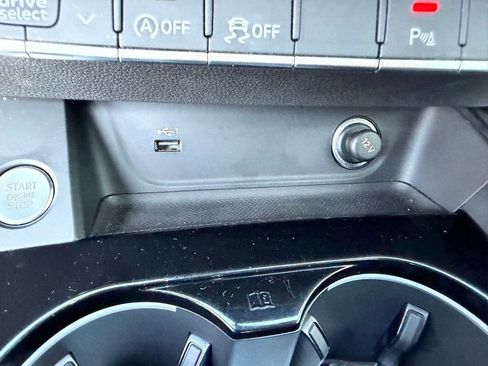 Used 2023 Audi A4 2.0T Premium Plus image 25