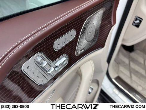 Used 2022 Mercedes-Benz Maybach GLS 600 4MATIC image 53