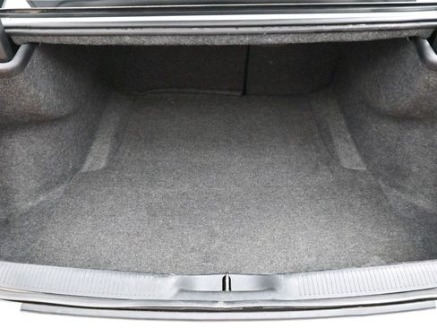 Used 2021 Dodge Charger SXT w/ Leather Interior Group image 9