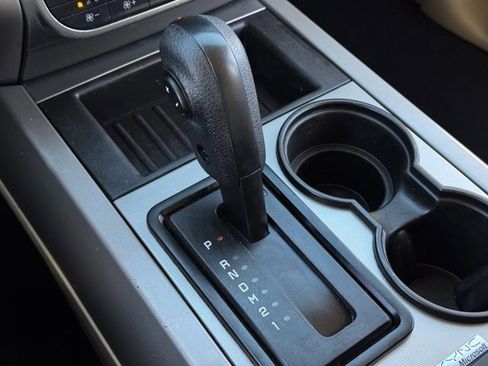 Used 2015 Ford Expedition EL XLT w/ Equipment Group 201A image 21