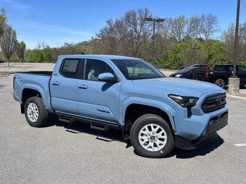 New 2026 Toyota Tacoma SR5 AWD/4WD image 2