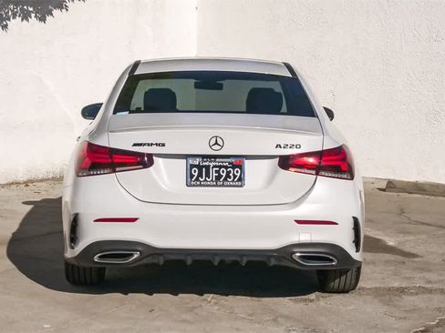 Used 2021 Mercedes-Benz A 220 A 220 image 8