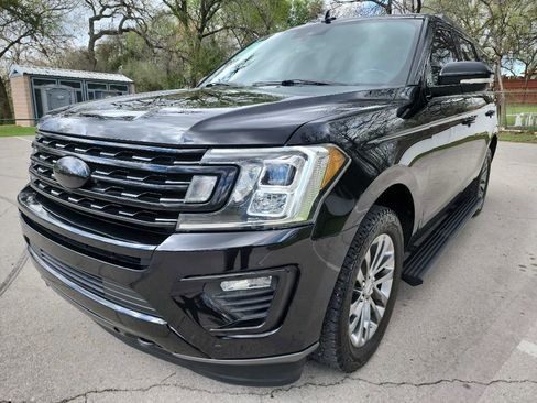 Used 2020 Ford Expedition Limited AWD/4WD image 3