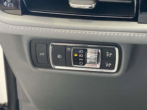 Used 2021 Lincoln Aviator Reserve w/ Elements Package Plus image 31