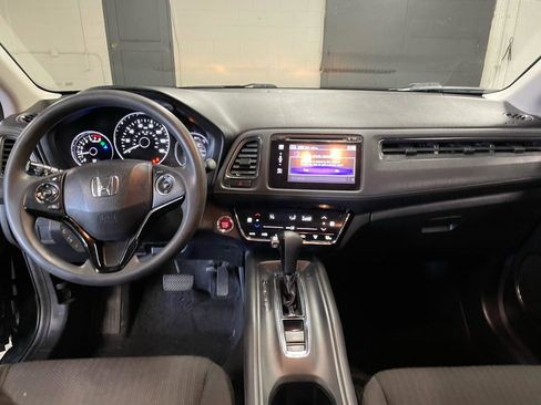 Used 2016 Honda HR-V EX image 12
