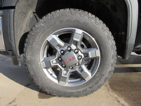 New 2026 GMC Sierra 2500 SLT w/ SLT Premium Package AWD/4WD image 8